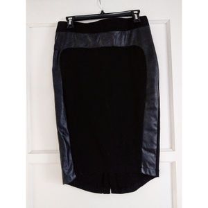 Mossimo black pencil skirt with faux leather trim